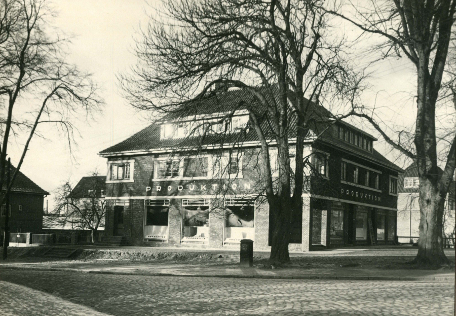 PRO Geschäftsgebäude, Museumsdorf Volksdorf
